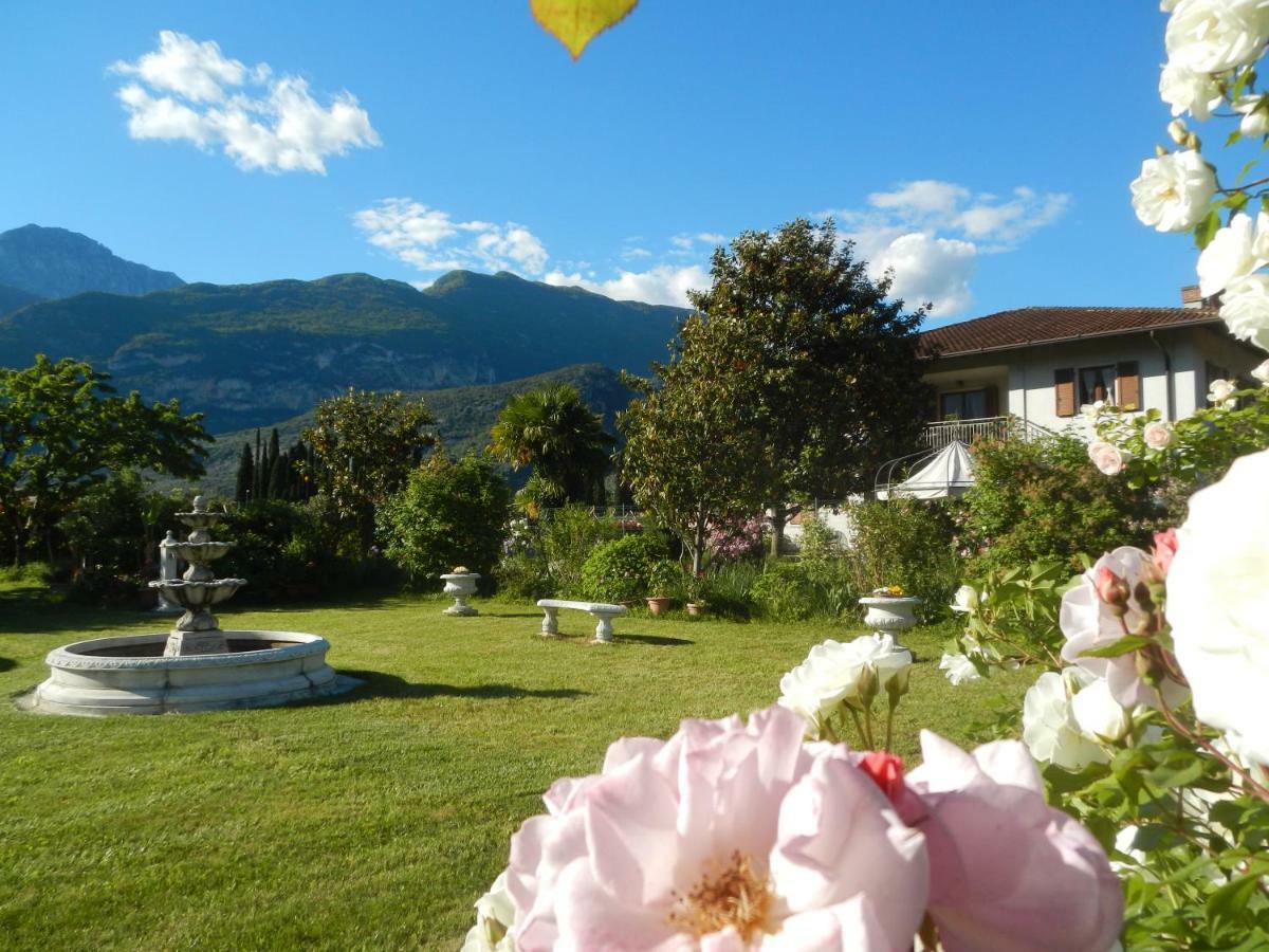 Al Fiume Villa Арко Екстериор снимка