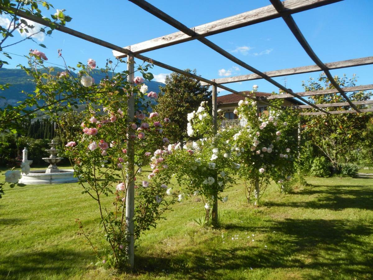 Al Fiume Villa Арко Екстериор снимка