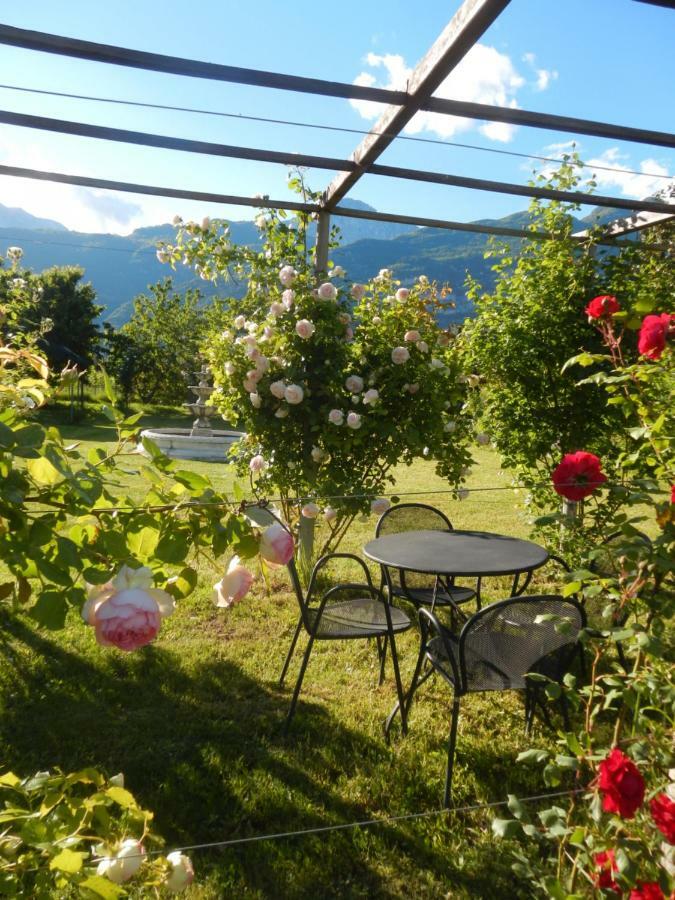 Al Fiume Villa Арко Екстериор снимка